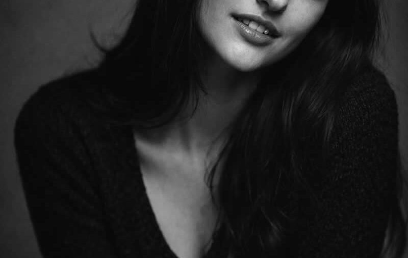 Monochrome Confidence